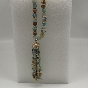 NEIMAN MARCUS NECKLACE NWT